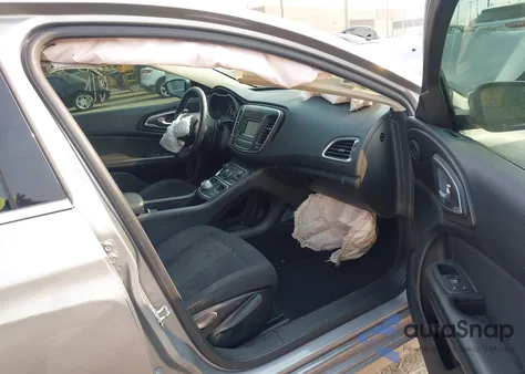 2015 Chrysler 200 Limited z USA, uszkodzony, nr VIN 1C3CCCAB6FN552222